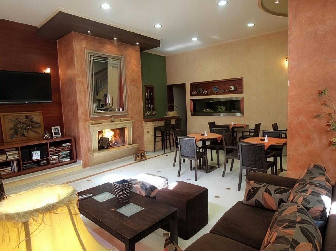Hotel Nevada Kalamata Extérieur photo